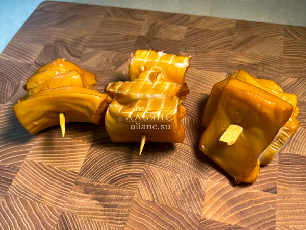 Шашлычок из кальмара х/к в Северске